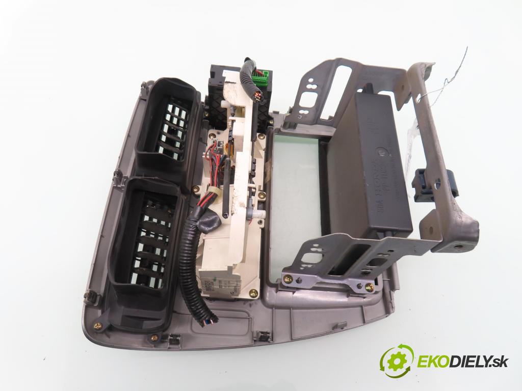 HONDA CIVIC VII Hatchback (EU, EP, EV) HB 2004 66,00 1.4 iS (EP1) - D14Z5 1396,00 Panel kúrenia KLIMATIZACE: 79500S6DG022M1