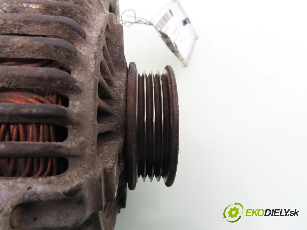 TOYOTA YARIS (_P1_) HB 2000 63,00 1.3 VVTi 86 - 2NZ-FE 1299,00 Alternátor 2706021030 (Alternátor)