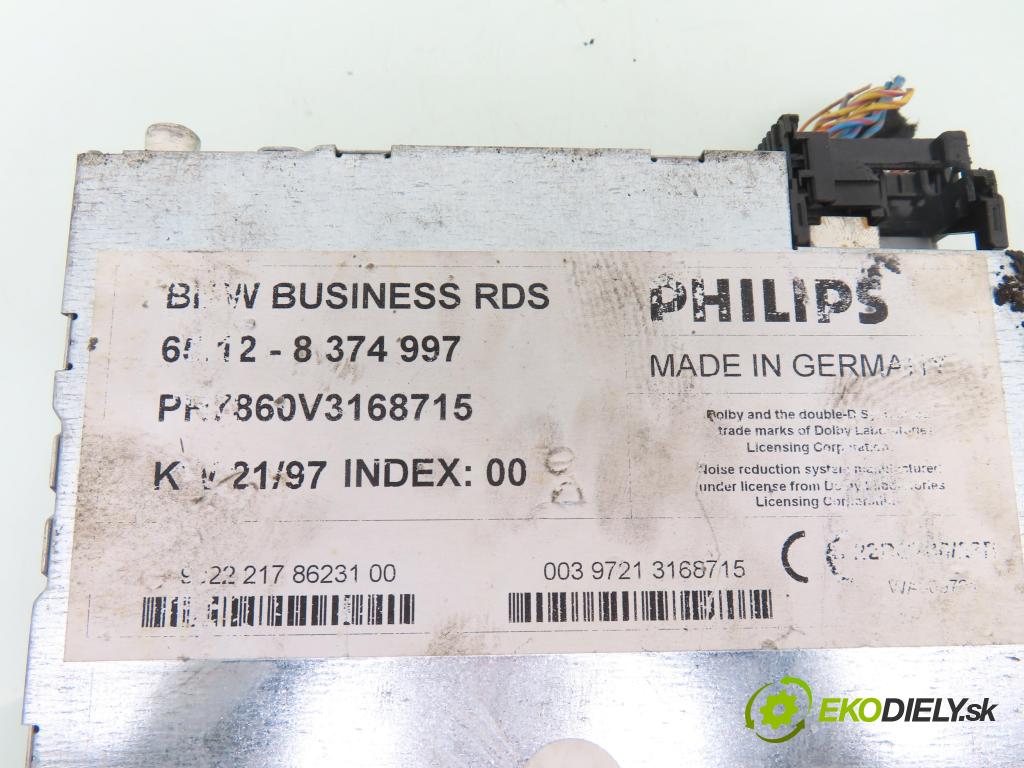 BMW 5 Touring (E39) KOMBI 1998 105,00 525 tds 143 - M51 D25 (256T1) 2497,00 RADIO modul 8374997