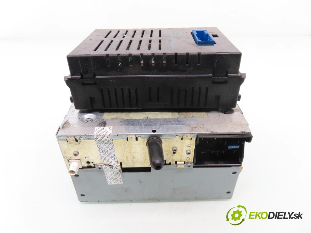 OPEL ASTRA H (A04) HB 2005 74,00 1.7 CDTI 100 - Z 17 DTH 1686,00 RADIO CD 13190856YY ; 13178570