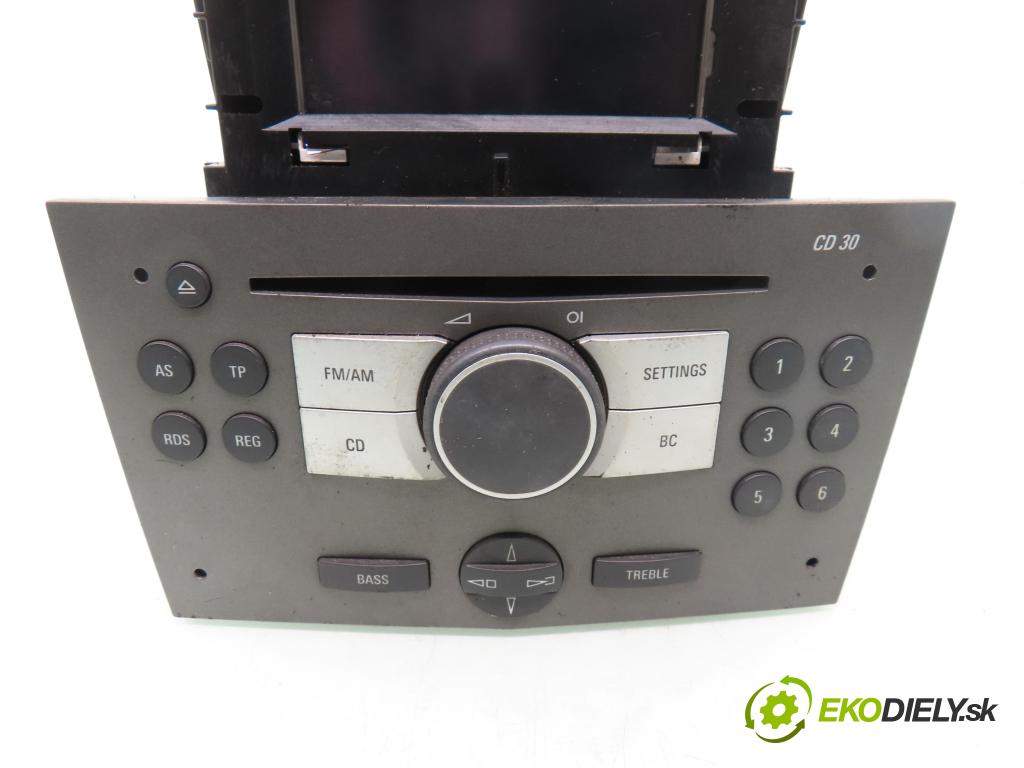 OPEL ASTRA H (A04) HB 2005 74,00 1.7 CDTI 100 - Z 17 DTH 1686,00 RADIO CD 13190856YY ; 13178570