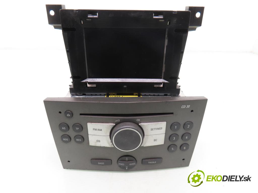 OPEL ASTRA H (A04) HB 2005 74,00 1.7 CDTI 100 - Z 17 DTH 1686,00 RADIO CD 13190856YY ; 13178570