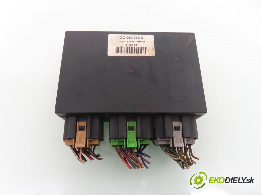 VW BORA (1J2) SEDAN 2001 81,00 1.9 TDI - AHF 1896,00 MODUL komfortu 1C0962258N