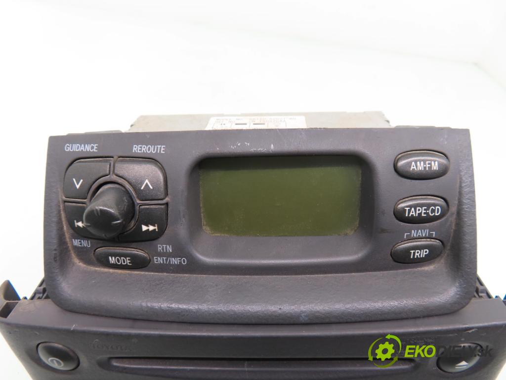 TOYOTA YARIS (_P1_) HB 2000 63,00 1.3 VVTi 86 - 2NZ-FE 1299,00 RADIO CD 8612052030 ; 8611052021B0