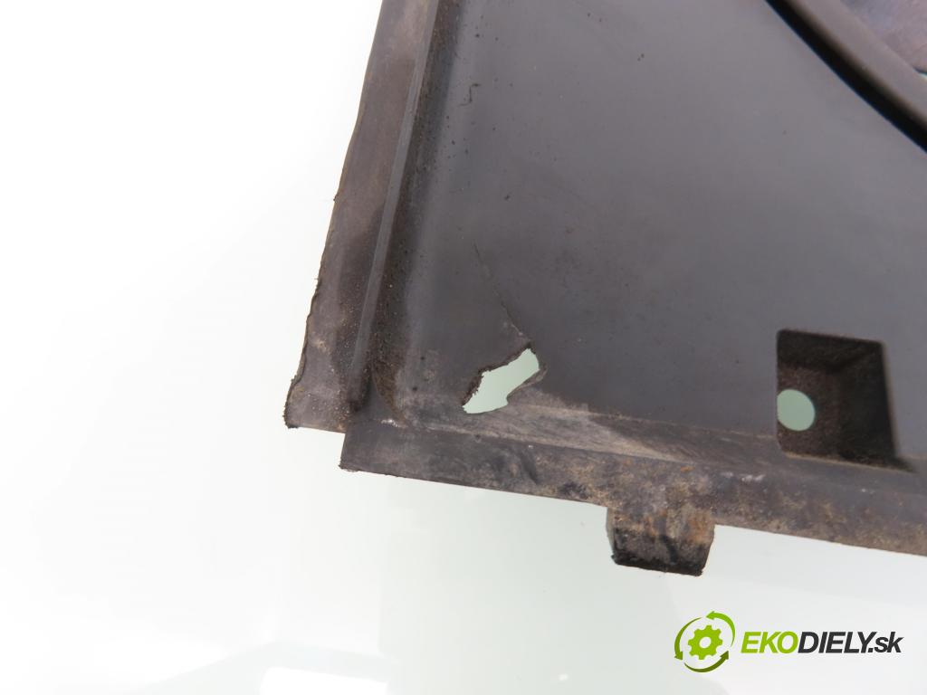 BMW 3 (E46) SEDAN 2003 85,00 316 i - N42 B18 A 1796,00 ventilátor chladič PODNEBÍ / VODA 7525508 ; 69226701 ; 3135103555