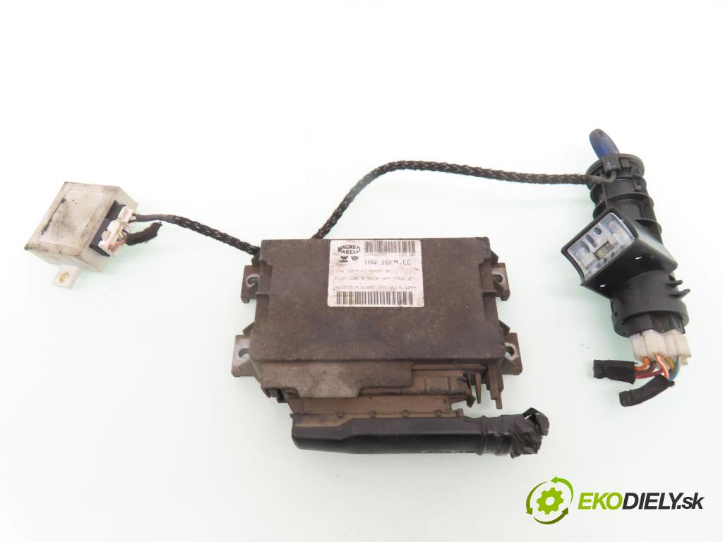 FIAT SEICENTO / 600 (187_) HB 1999 29,00 0.9 39 - 1170 A1.046 899,00 spínačka / imobilizéra IMMO / řídící jednotka IAW16FMEC