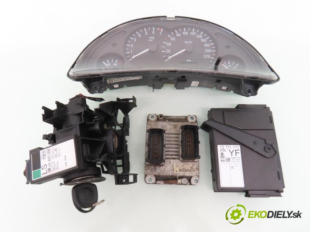 OPEL CORSA C (X01) HB 2003 44,00 1 - Z 10 XEP 998,00 spínačka / imobilizéra IMMO / řídící jednotka 0261207960 ; 55350551 ; 09166814FL