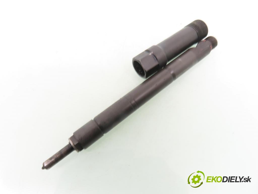 FORD TRANSIT Furgon (FA_ _) FURGON 2002 66,00 2.4 DI (FAA_, FAB_, FAC_, FAD_) - D2FA 2402,00 vstrekovač TJBB02201D (Vstrekovač paliva)