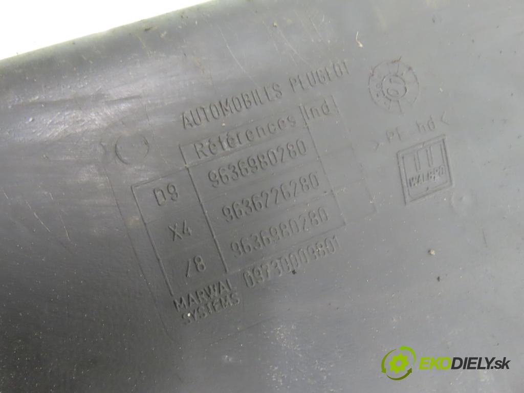 PEUGEOT 607 (9D, 9U) SEDAN 2001 98,00 2.2 HDI - 4HX (DW12TED4/FAP) 2179,00 Nádržka KAPALINA: FAP 9636980280 ; 9636226280 ; 9636403880