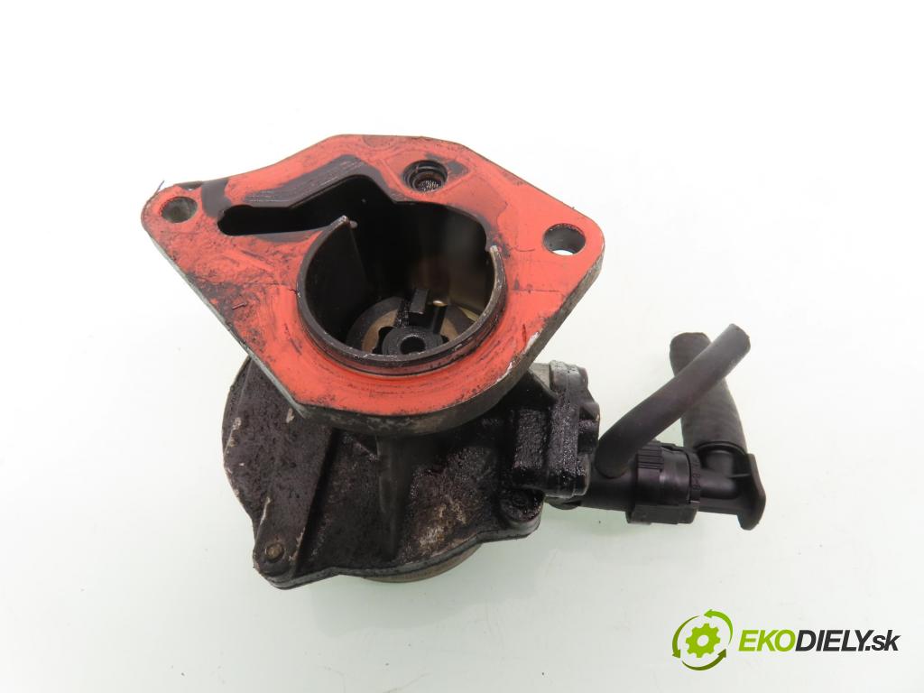 RENAULT SCENIC I (JA0/1_) MINIVAN 2001 72,00 1.9 dTi (JA0N) - F9Q 731 1870,00 pumpa vakuová 8200072985 ; 72238908F
