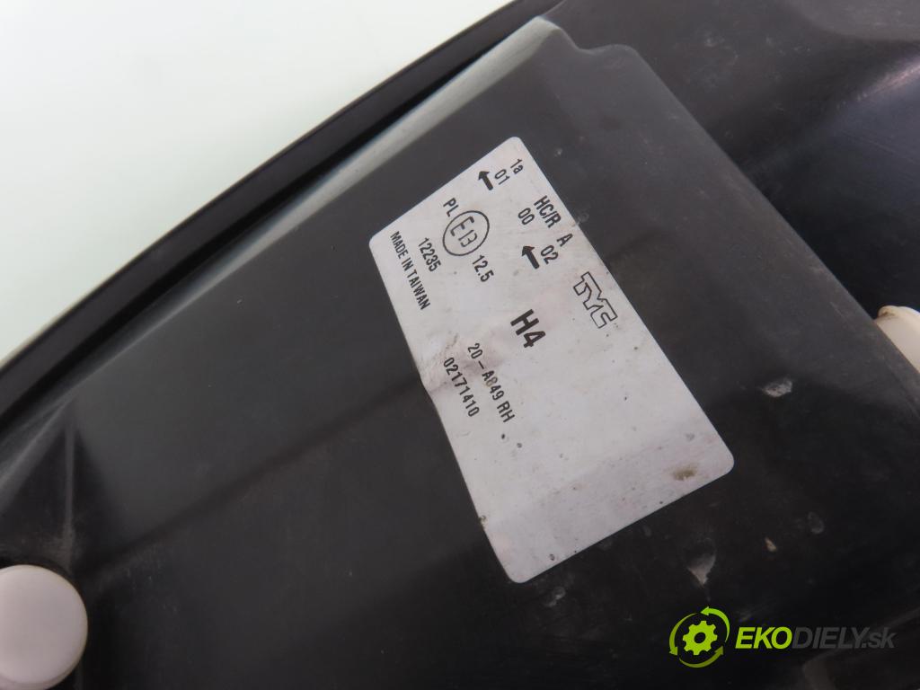 FIAT GRANDE PUNTO (199_) HB 2008 48,00 1.2 - 199 A4.000 1242,00 světlo PP