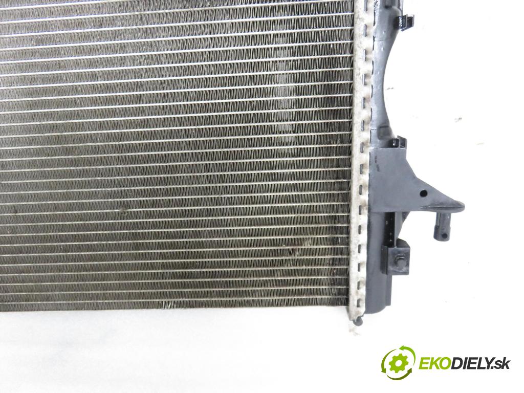 RENAULT ESPACE IV (JK0/1_) MINIVAN 2005 100,00 2.0 (JK09) - F4R 792 1998,00 chladič vody 8200302463A