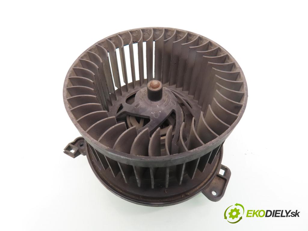 PEUGEOT PARTNER Skrzynia (5_, G_) CHLODNIA 2003 51,00 1.9 D - WJY (DW8B) 1868,00 ventilátor větráku 030666P