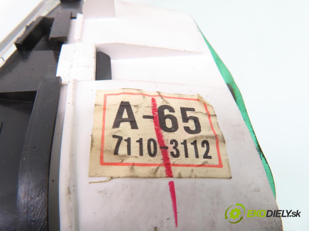 HYUNDAI S COUPE (SLC) COUPE 1995 85,00 1.5 i Turbo - G4EK-TC 1495,00 prístrojovka elektrický 71103112