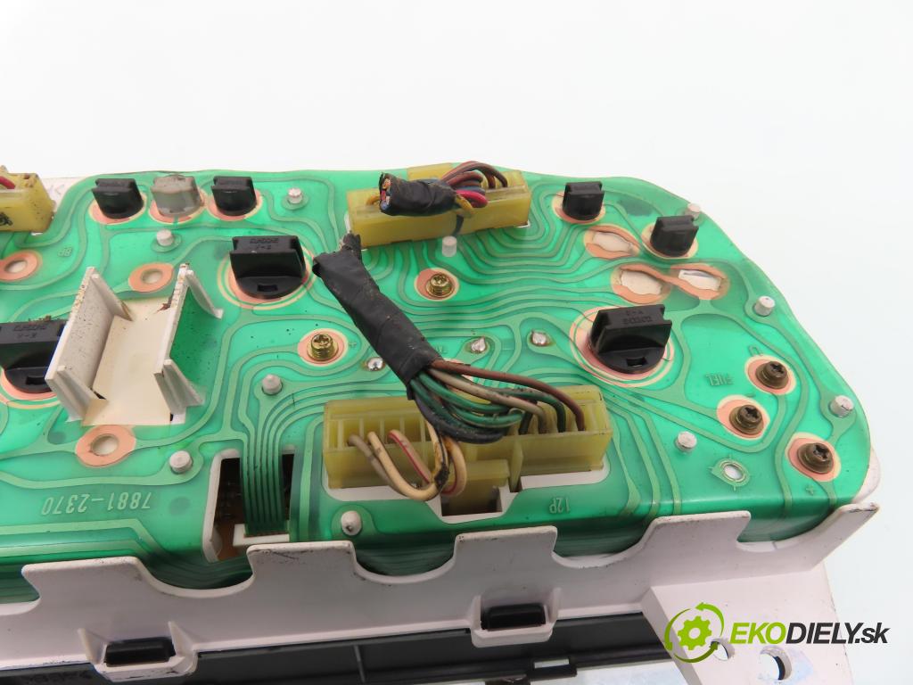 HYUNDAI S COUPE (SLC) COUPE 1995 85,00 1.5 i Turbo - G4EK-TC 1495,00 Prístrojovka elektrický 71103112