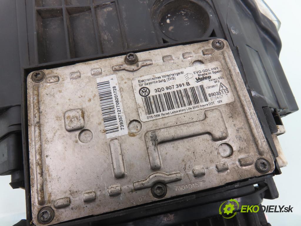 VW PASSAT B6 Variant (3C5) KOMBI 2007 103,00 2.0 TDI 16V - BKP 1968,00 světlo LP 3C0941753G ; 3D0907391B