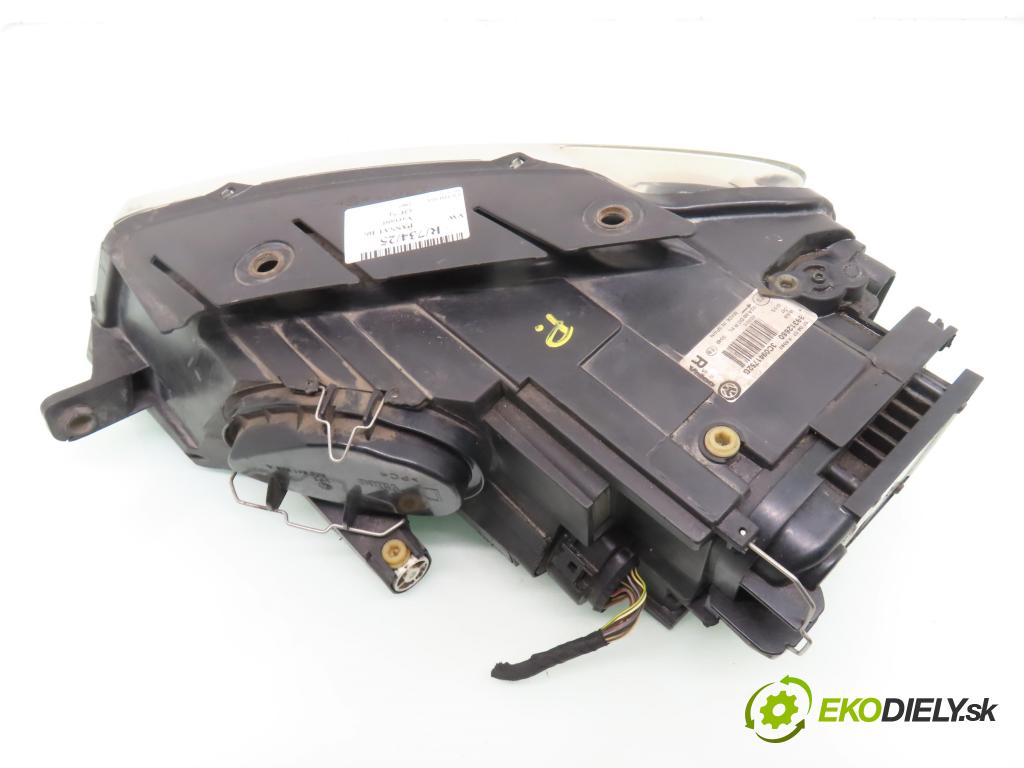 VW PASSAT B6 Variant (3C5) KOMBI 2007 103,00 2.0 TDI 16V - BKP 1968,00 světlo PP 3C0941752G ; 89312660 ; 3D0907391B