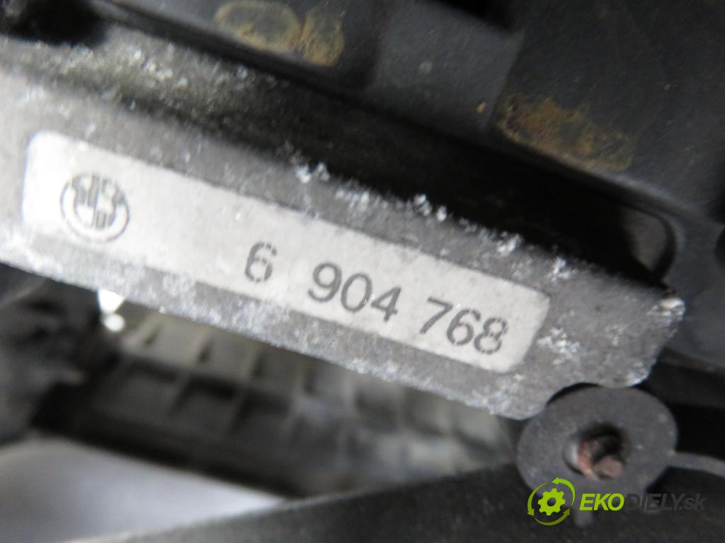 BMW 3 (E46) SEDAN 2002 110,00 320 d 150 - M47 D20 (204D4) 1995,00 Ventilátor chladič vody 6904768 ; 2354043 ; 8391470