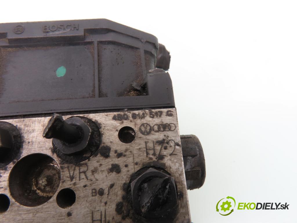 VW PASSAT B5.5 Variant (3B6) KOMBI 2000 74,00 1.9 TDI PD 101 - AVB 1896,00 Pumpa ABS 0265950055 ; 0265225124 ; 4B0614517G (Pumpa ABS)