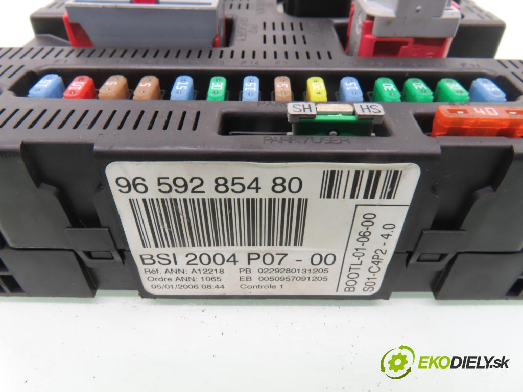CITROEN C3 I (FC_) HB 2006 44,00 1.1 i - HFX (TU1A) 1124,00 MODUL BSI 9659285480