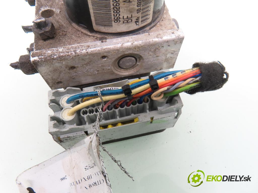 CITROEN C3 I (FC_) HB 2006 44,00 1.1 i - HFX (TU1A) 1124,00 Pumpa ABS 10097011243 ; 9658260080 (Pumpa ABS)