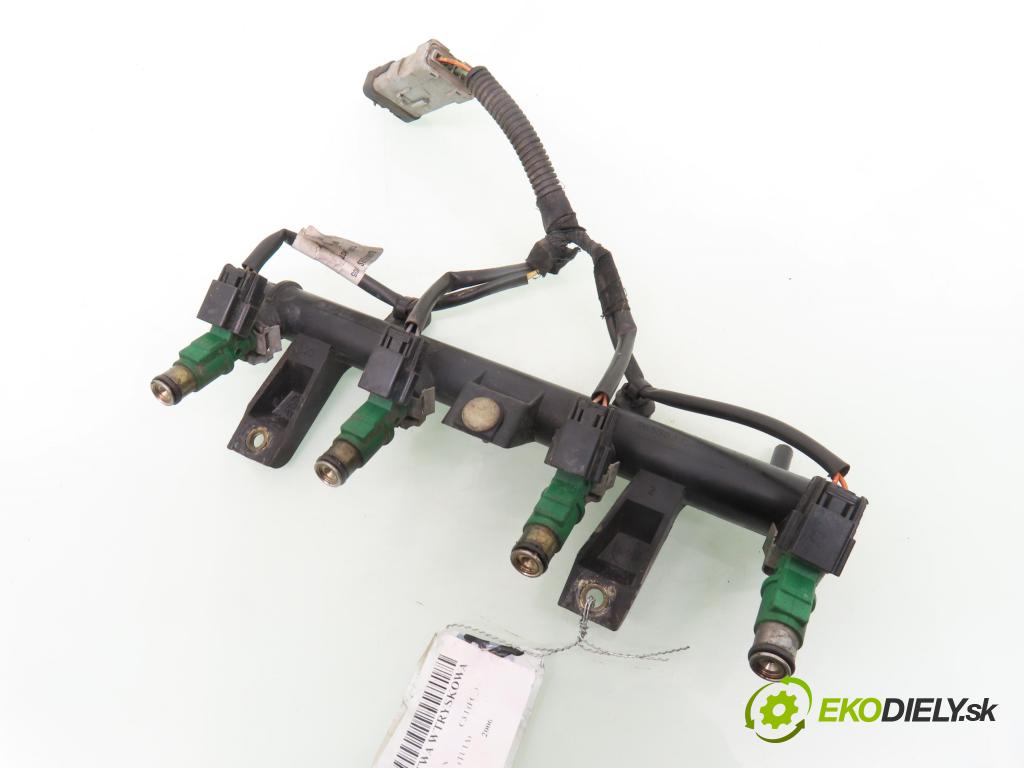 CITROEN C3 I (FC_) HB 2006 44,00 1.1 i - HFX (TU1A) 1124,00 Lišta vstrekovacia 9655833580 ; 9654913680 (Vstrekovacia lišta)