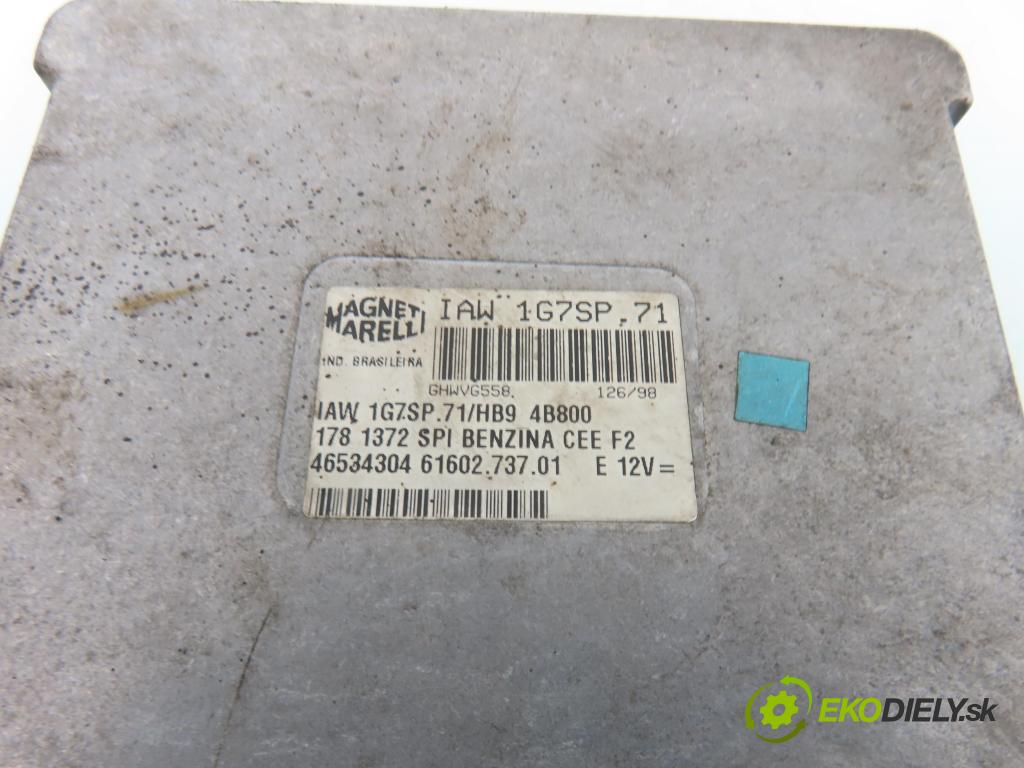 FIAT SIENA (178_) / ALBEA SEDAN 1998 51,00 1.4 - 178 B2.000 1372,00 řídící jednotka motora IAW1G7SP71