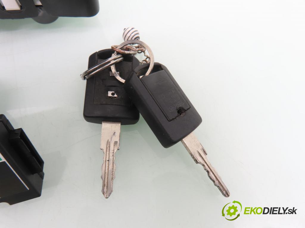OPEL CORSA C (X01) HB 2001 55,00 1.2 16V 75 - Z 12 XE 1199,00 spínačka / imobilizéra IMMO / řídící jednotka 0261206074 ; 09115112 ; 09166814FL