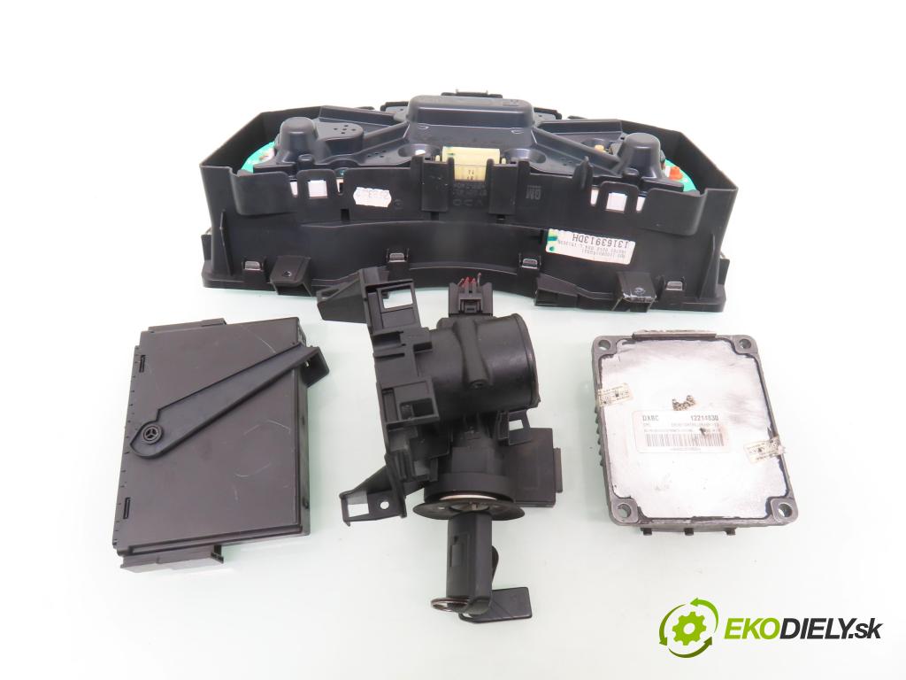 OPEL MERIVA A nadwozie wielkoprzestrzenne (MPV) (X03) MINIVAN 2003 74,00 1.6 16V - Z 16 XE 1598,00 spínačka / imobilizéra IMMO / řídící jednotka 12214830
