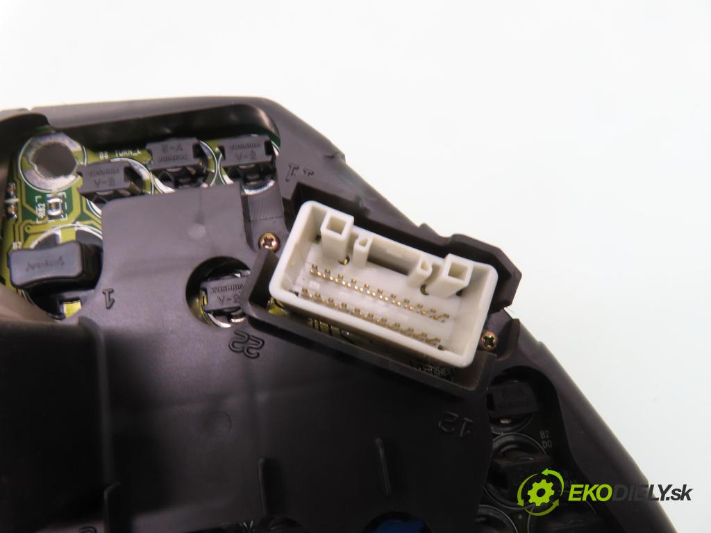 LEXUS IS I (JCE1_, GXE1_) SEDAN 2005 114,00 200 (GXE10) - 1G-FE 1988,00 prístrojovka elektrický 8380053060 ; 8380053060GA