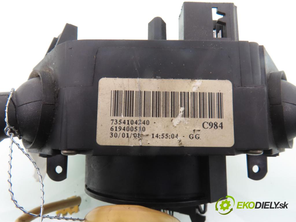 FIAT GRANDE PUNTO (199_) HB 2008 48,00 1.2 - 199 A4.000 1242,00 PAKA/ŘAZENÍ/SADA: 7354104240 ; 619400510