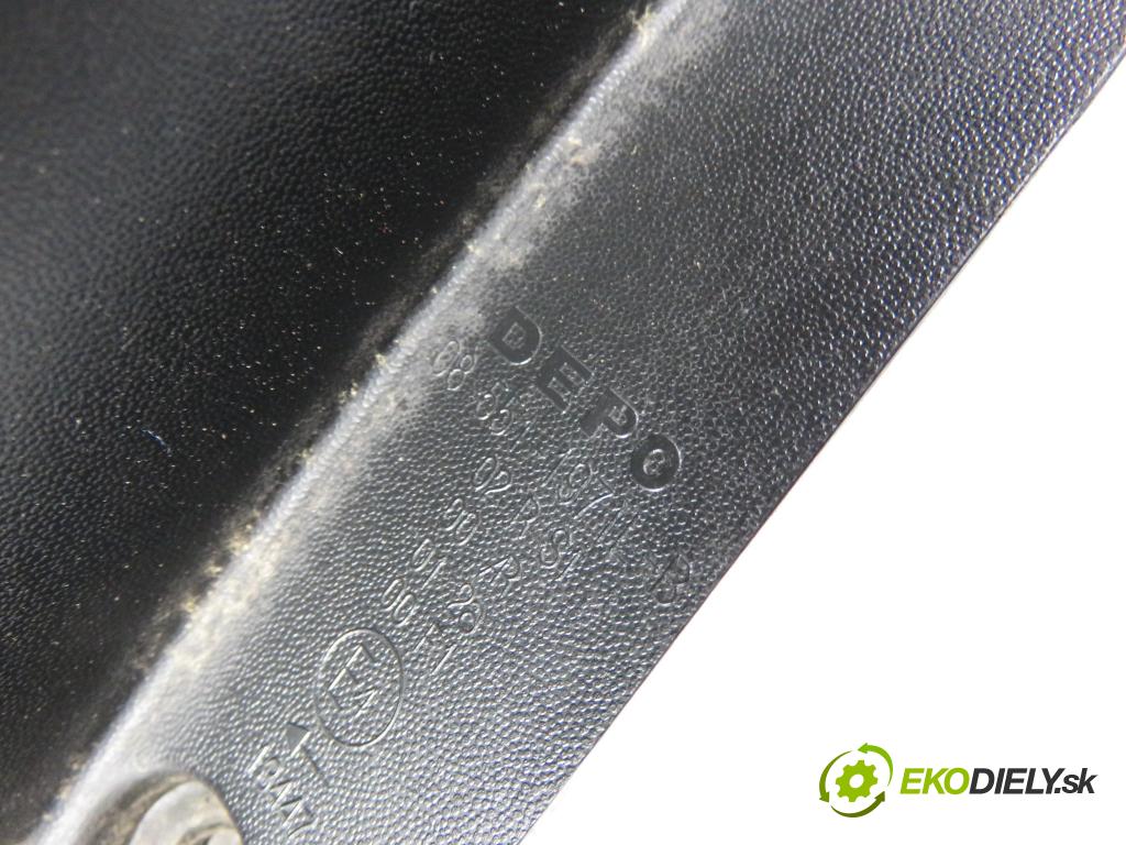 RENAULT SCENIC II (JM0/1_) MINIVAN 2006 63,00 1.5 dCi (JM1F) - K9K 724 1461,00 Svetlo ľavé zadné