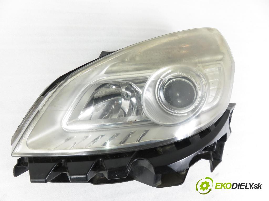 RENAULT SCENIC II (JM0/1_) MINIVAN 2006 63,00 1.5 dCi (JM1F) - K9K 724 1461,00 Svetlo LP