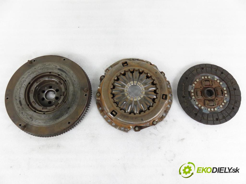 LEXUS IS I (JCE1_, GXE1_) SEDAN 2005 114,00 200 (GXE10) - 1G-FE 1988,00 řemenice DUAL MASS / COMP