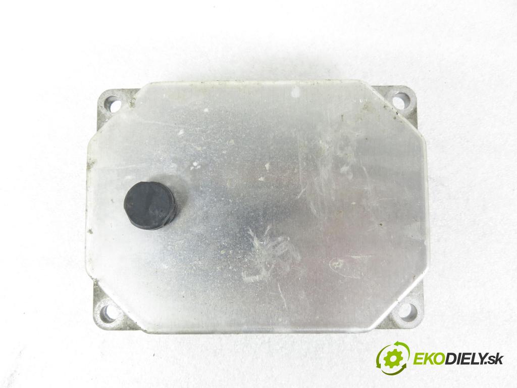 FIAT GRANDE PUNTO (199_) HB 2008 48,00 1.2 - 199 A4.000 1242,00 spinačka / imobilizéra IMMO / Riadiaca jednotka IAW5SF3M1 ; 51798649 ; 51813197