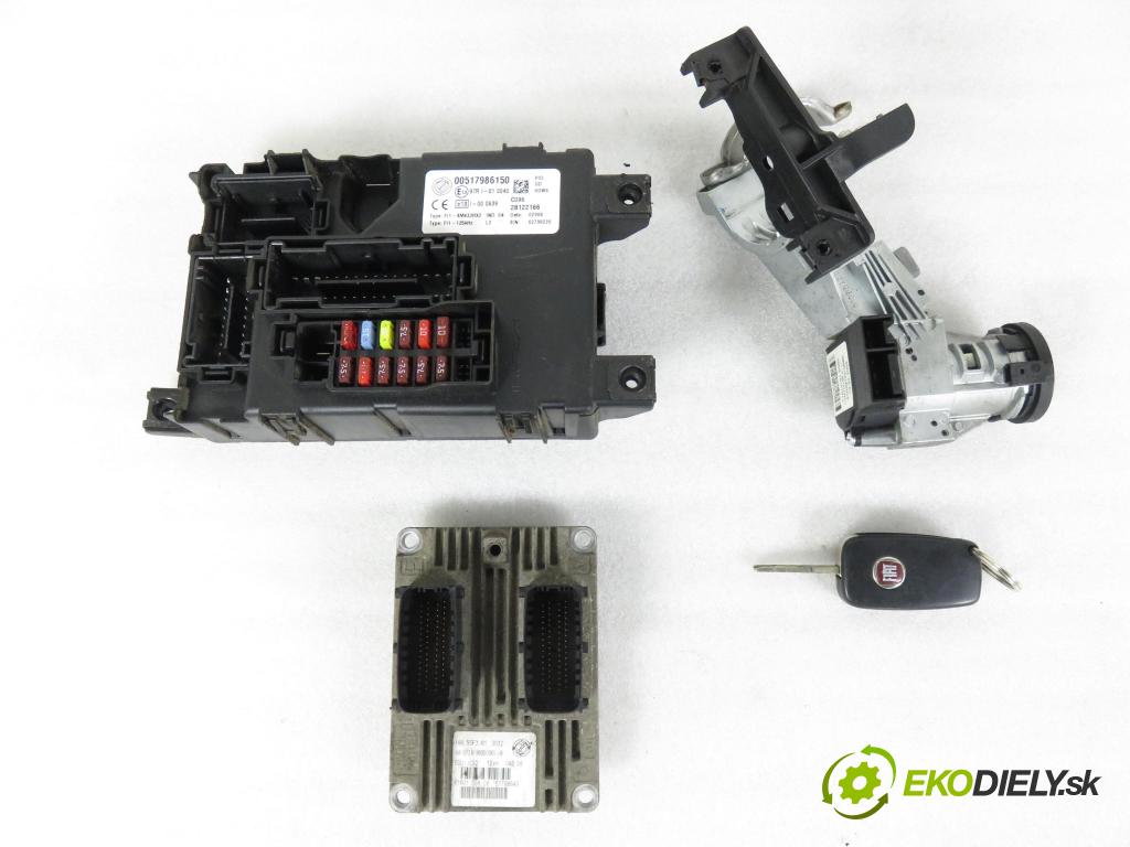 FIAT GRANDE PUNTO (199_) HB 2008 48,00 1.2 - 199 A4.000 1242,00 spinačka / imobilizéra IMMO / Riadiaca jednotka IAW5SF3M1 ; 51798649 ; 51813197