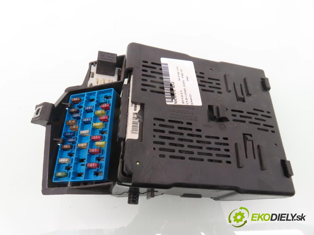 RENAULT SCENIC I (JA0/1_) MINIVAN 2002 75,00 1.9 dCi 102 - F9Q 732 1870,00 MODUL BSI 8200029342B ; S108502610G