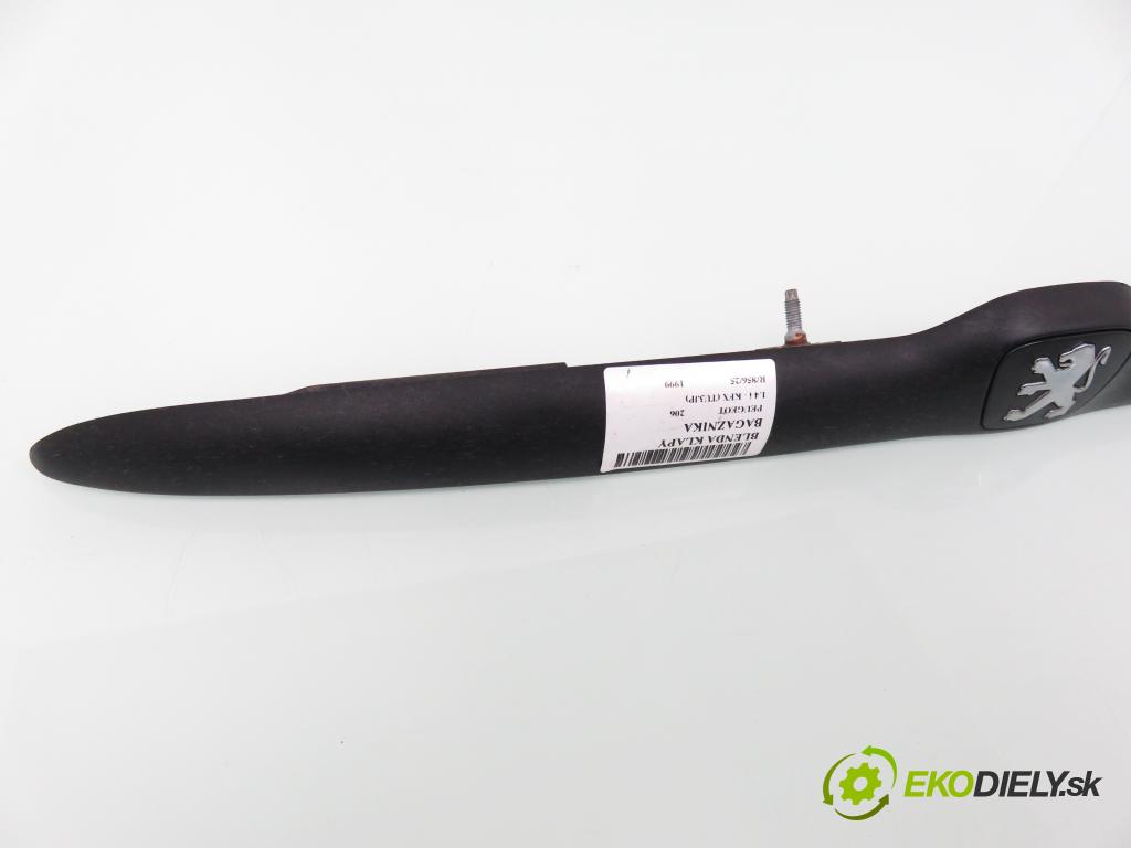 PEUGEOT 206 liftback (2A/C) HB 1999 55,00 1.4 i 75 -  KFX 1361,00 zadní část - čelo dveří kufr 9629038877 ; 9628745877