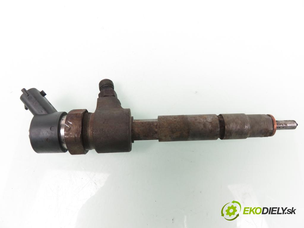 FIAT STILO (192_) HB 2003 59,00 1.9 JTD (192_XF1A) - 192 A3.000 1910,00 vstrekovač 0445110119 (Vstrekovač paliva)