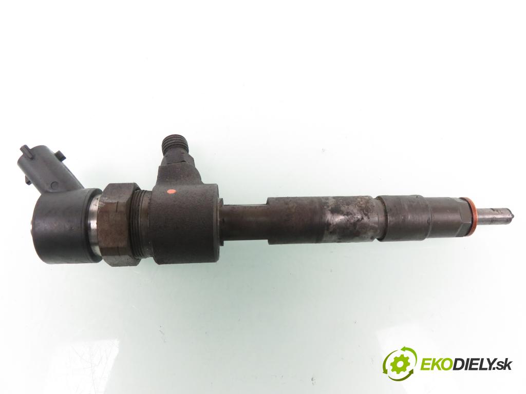FIAT STILO (192_) HB 2003 59,00 1.9 JTD (192_XF1A) - 192 A3.000 1910,00 vstrekovač 0445110119 (Vstrekovač paliva)