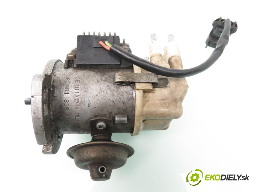FIAT UNO (146_) HB 1994 33,00 1 - 156 A2.000 999,00 rozdělovač ZAPALOVÁNÍ 829R1829P1