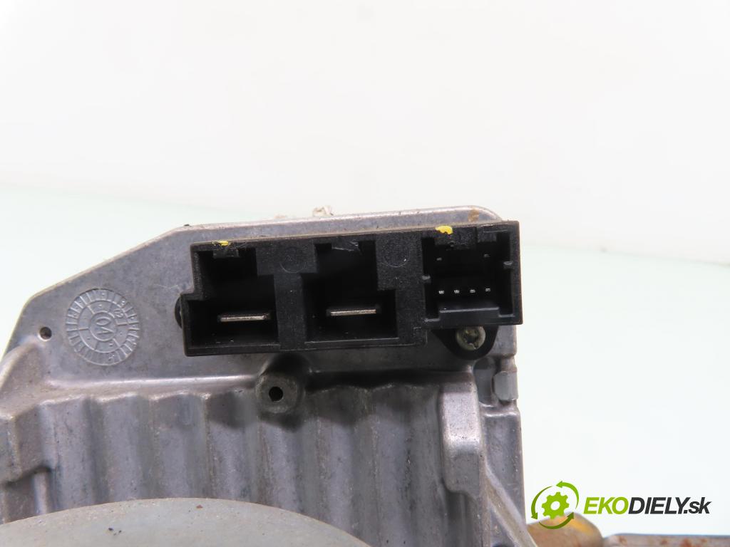 RENAULT MODUS / GRAND MODUS (F/JP0_) HB 2005 48,00 1.2 (FP0C, FP0K, FP0P) - D4F 740 1149,00 SLOUPEC / PODPORA elektrický 8200307151A ; 54084732E ; 50300683LHD