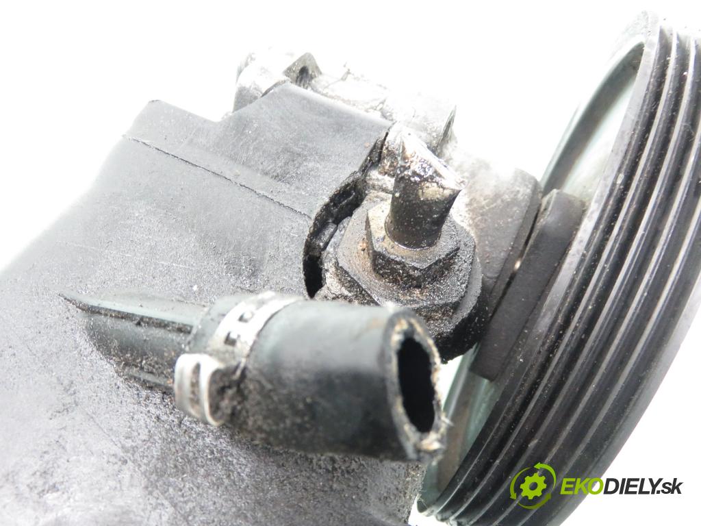 BMW 3 (E46) SEDAN 1999 100,00 320 d 136 - M47 D20 (204D1) 1951,00 pumpa servočerpadlo 1095155 (Servočerpadlo)