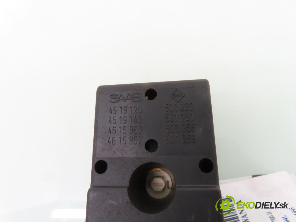 SAAB 900 II LIFTBACK 1995 136,00 2.0 -16 Turbo 185 - B204L 1985,00 Panel ovládaní oken 4519120 ; 4519146