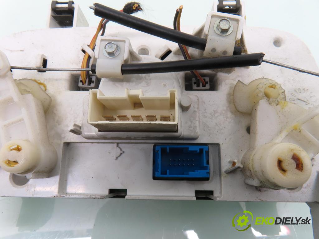 FIAT GRANDE PUNTO (199_) HB 2008 48,00 1.2 - 199 A4.000 1242,00 Panel topení KLIMATIZACE: 5G1140100