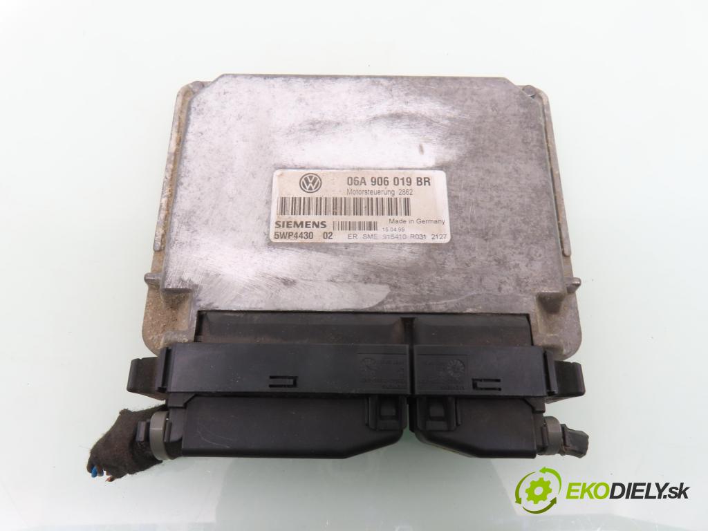 SEAT TOLEDO II (1M2) SEDAN 1999 74,00 1.6 - AEH 1595,00 Riadiaca jednotka Motor 06A906019BR ; 5WP4430