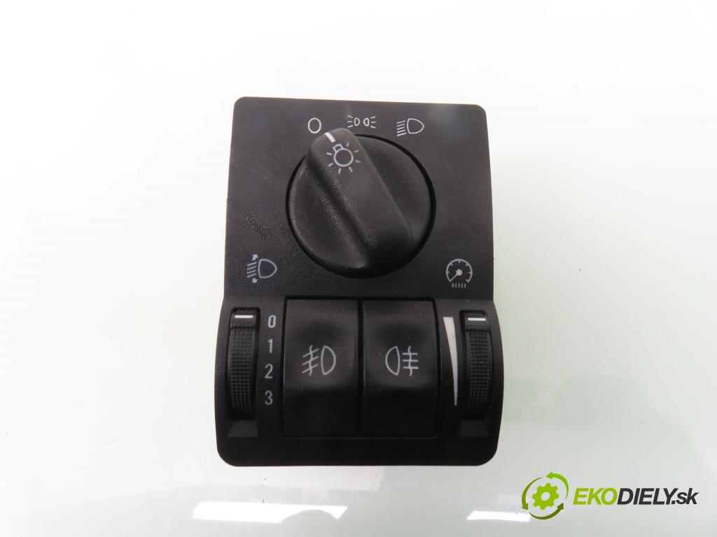 OPEL ZAFIRA A Nadwozie Wielkopojemne (MPV) (T98) MINIVAN 2002 74,00 2.0 DTI 16V 101 - Y 20 DTH 1995,00 prepínač svetlá 09133249 ; 09138347