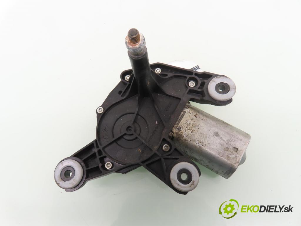 FIAT GRANDE PUNTO (199_) HB 2008 48,00 1.2 - 199 A4.000 1242,00 motorek stěrače ZADNÍ: 51757867 ; 53025712
