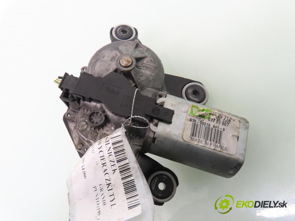 FIAT GRANDE PUNTO (199_) HB 2008 48,00 1.2 - 199 A4.000 1242,00 motorek stěrače ZADNÍ: 51757867 ; 53025712