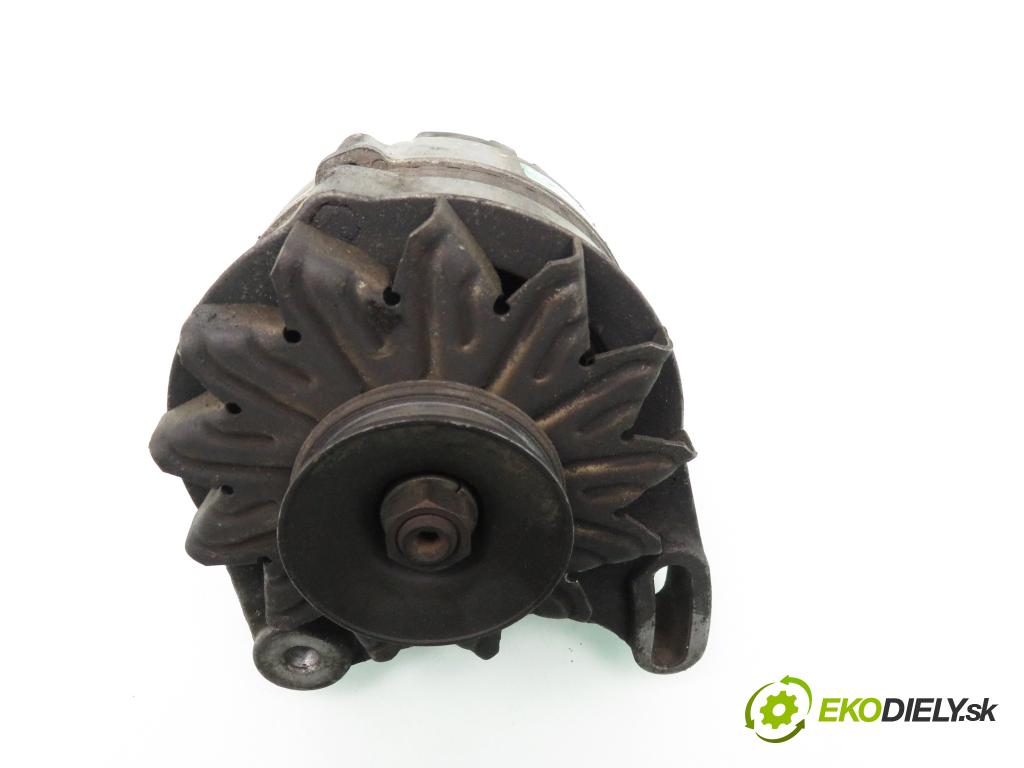 FIAT UNO (146_) HB 1994 33,00 1 - 156 A2.000 999,00 Alternátor 63320001 (Alternátor)